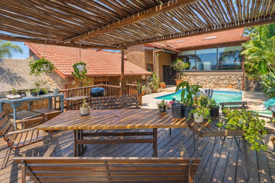 3 Bedroom Property for Sale in Meerhof North West